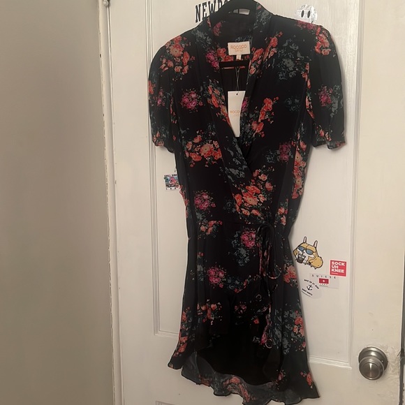 New Rococo Sand dress . - Picture 12 of 14